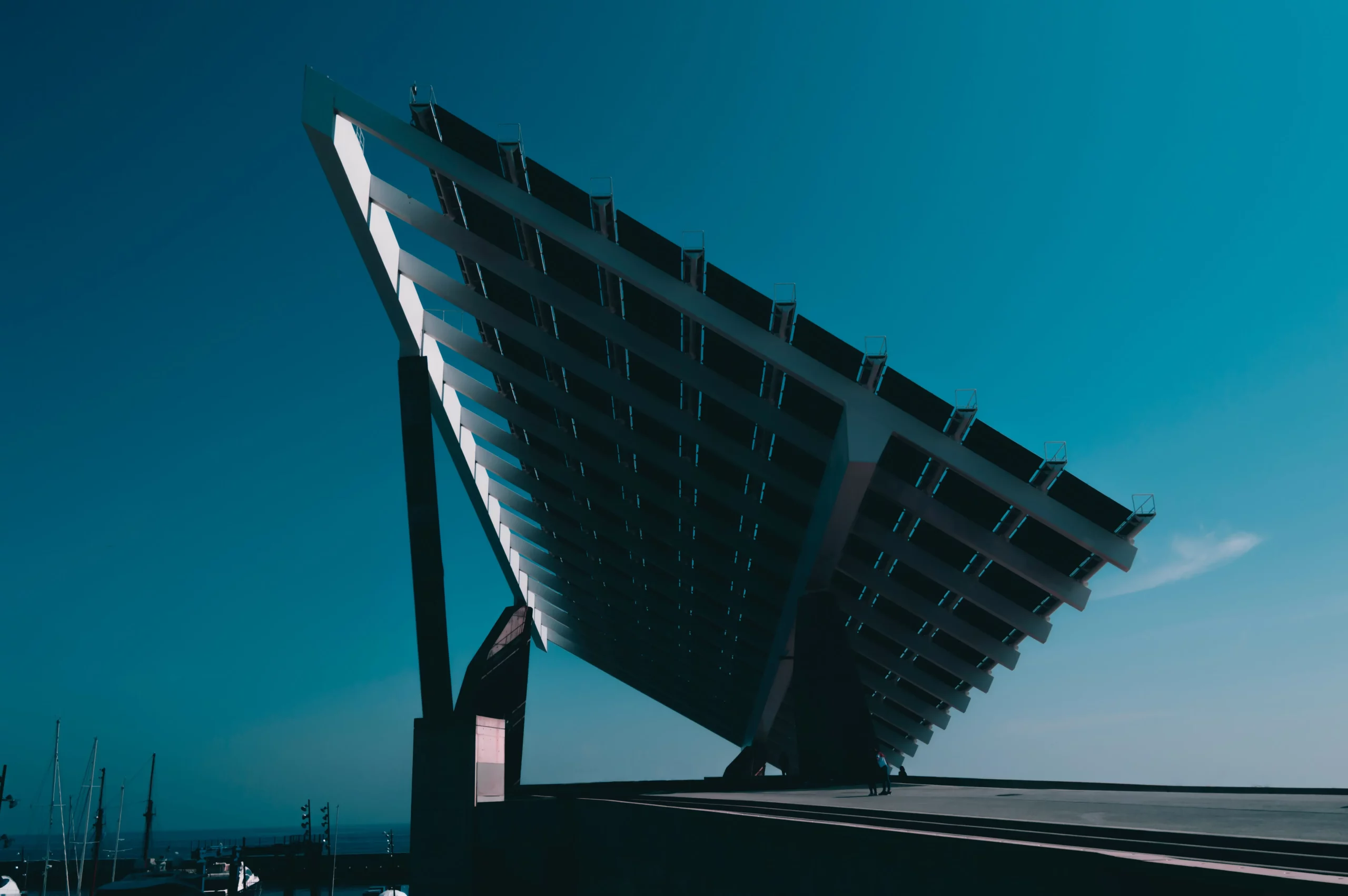 Battery Energy Storage System for All Industries - ExcelEnergy
